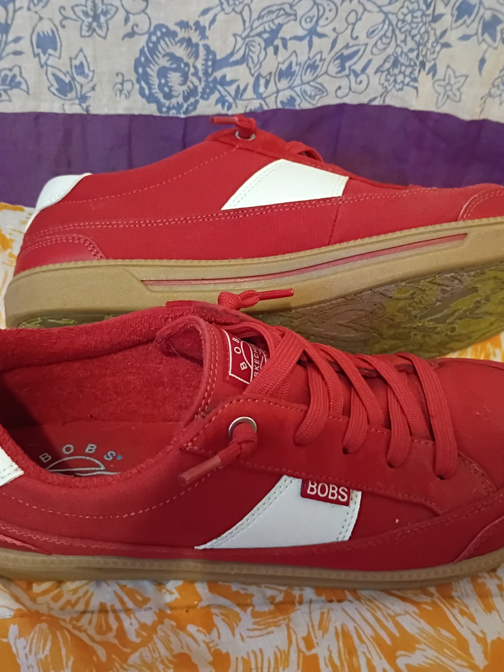 red/white Skechers BOBS B Cute 2.0 - Low Stride casual canvas sneakers 9